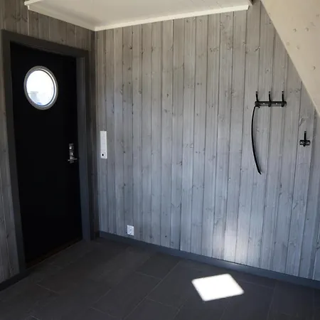 Arctic Lofoten Dağ evi