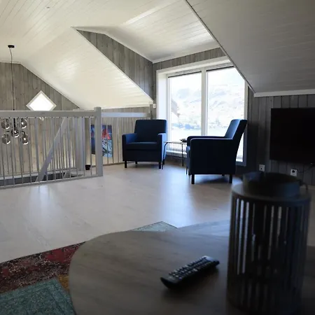 Arctic Lofoten Dağ evi